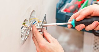 Электромонтажные работы Тында цена 474 руб Электрика под ключ